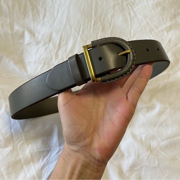 FossilWoman’s SZ SmallSolid Gray Leather Belt BT4216 920Excellent